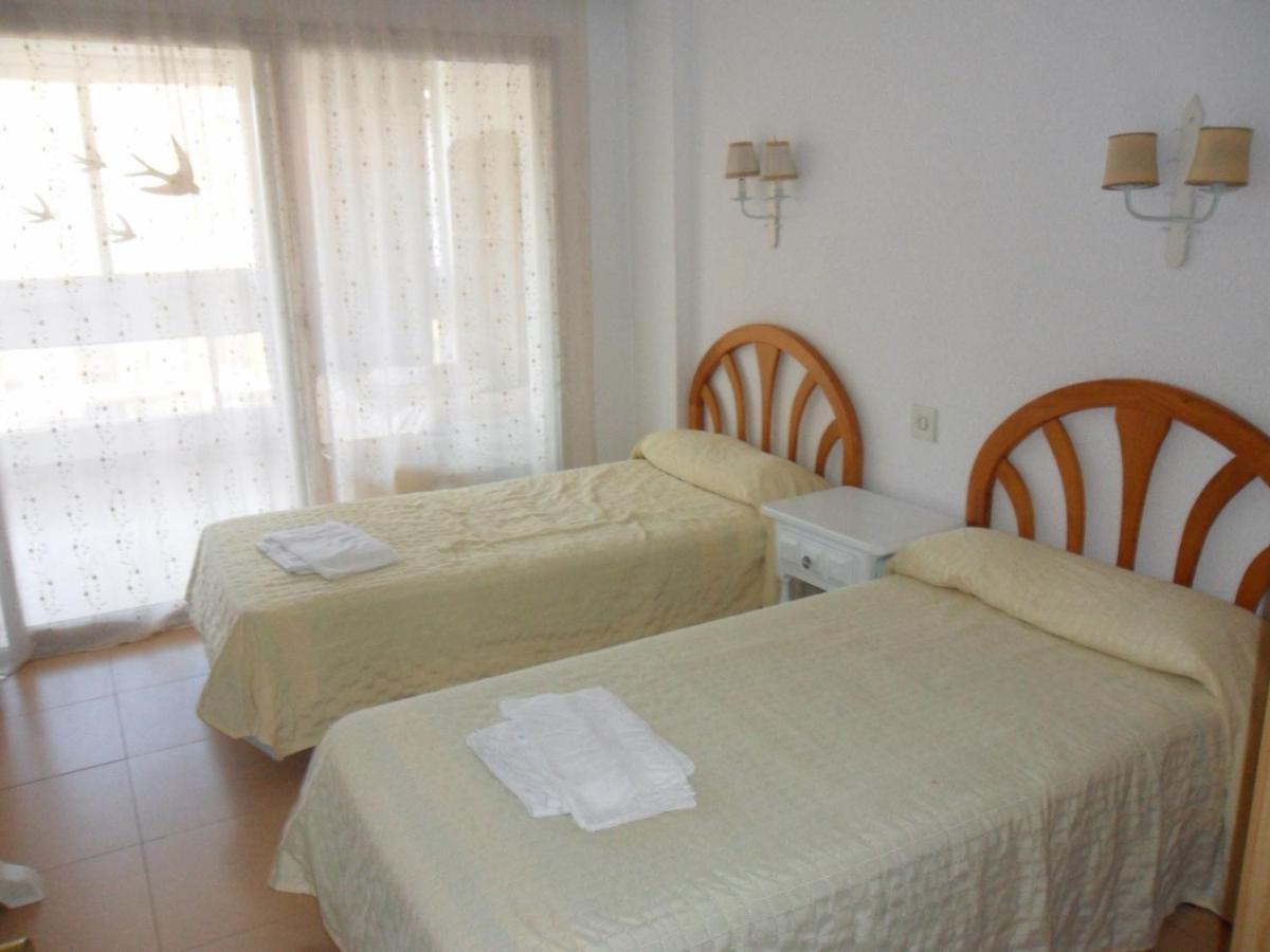 Apartamentos Cervantes Benidorm Zewnętrze zdjęcie