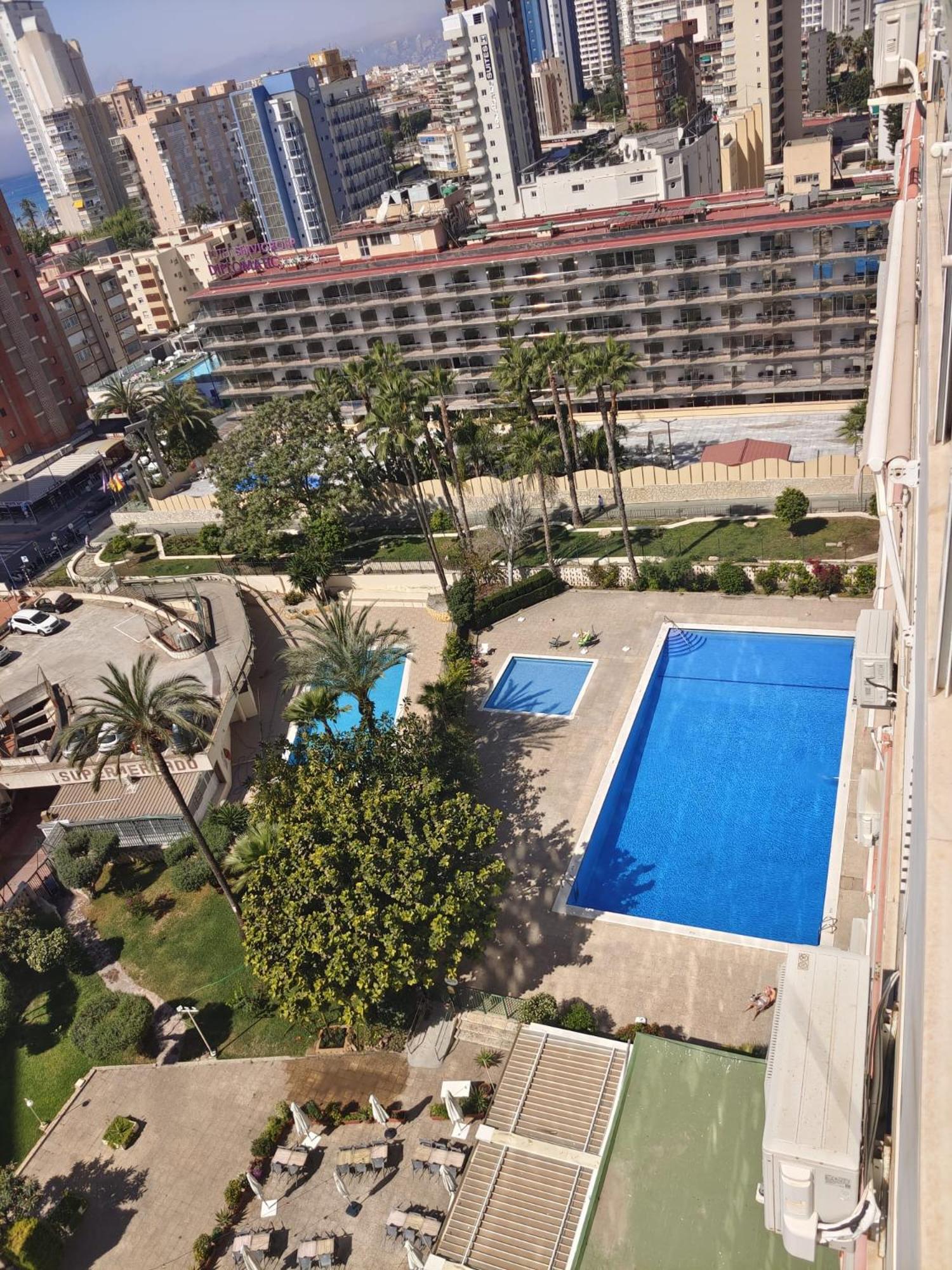 Apartamentos Cervantes Benidorm Zewnętrze zdjęcie